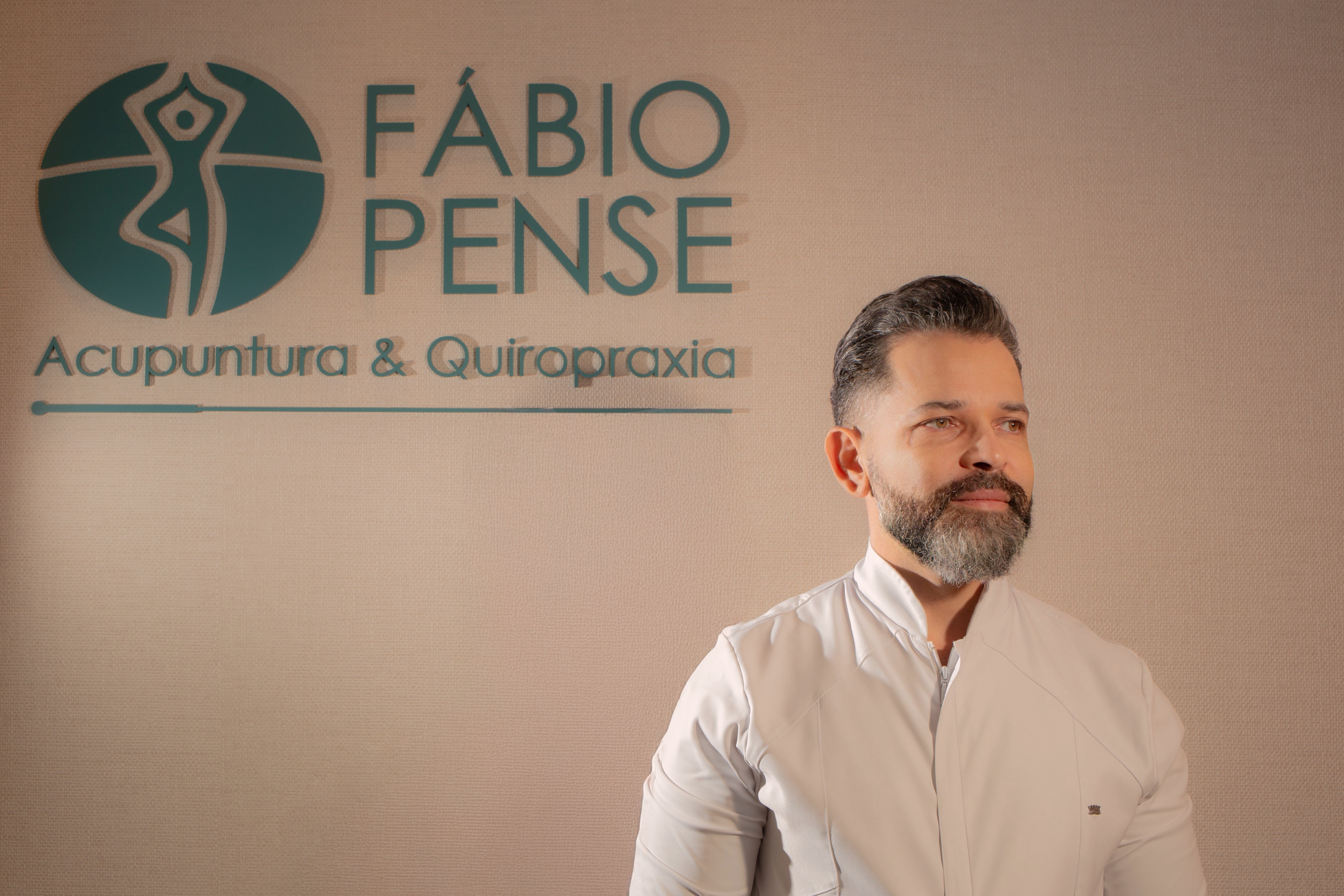 Fábio Pense em atendimento